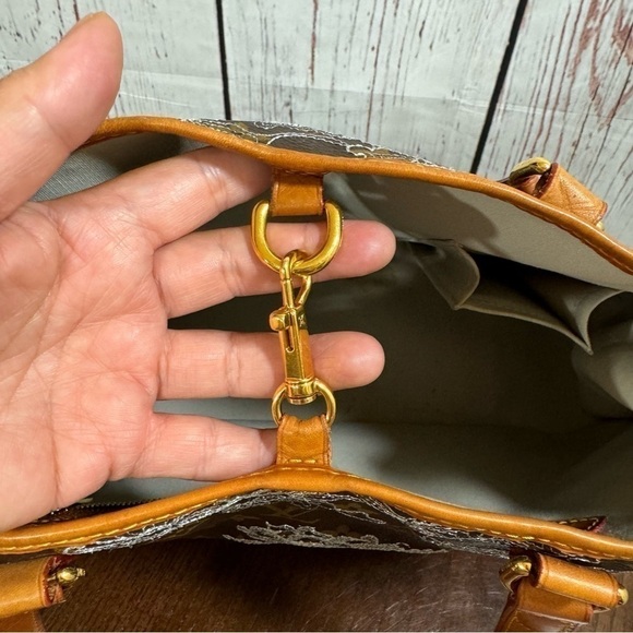 LOUIS VUITTON Dentelle Batignolles Horizontal Bag Limited Edition Silver EUC - Picture 9 of 17